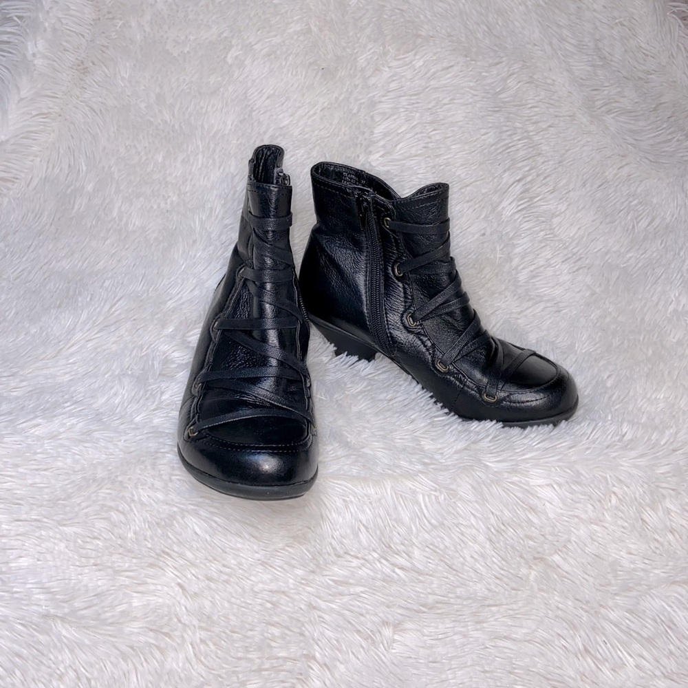 Mis Mooz Leather Booties